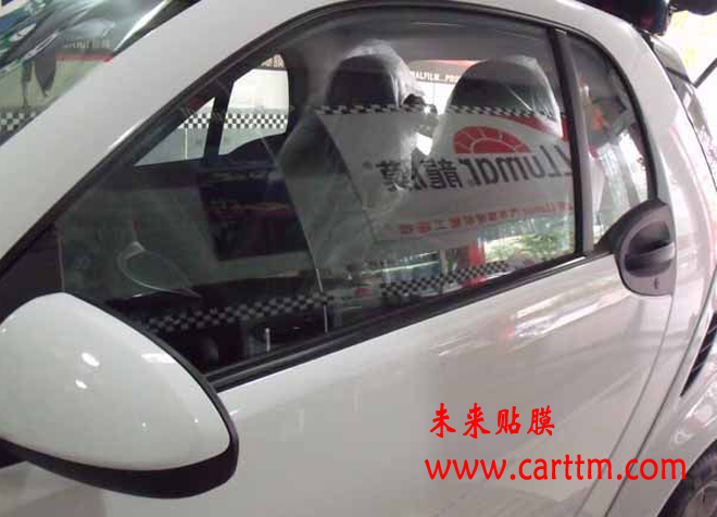 贴膜前全面准备中